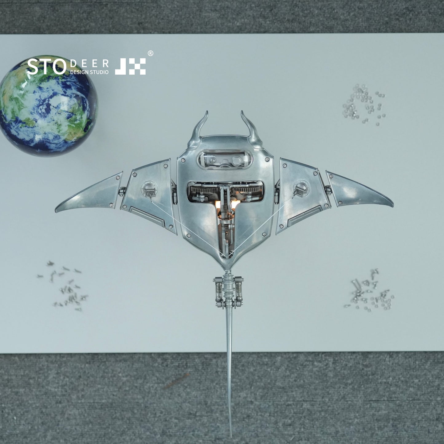 Mechanical Metal Manta Rays Model