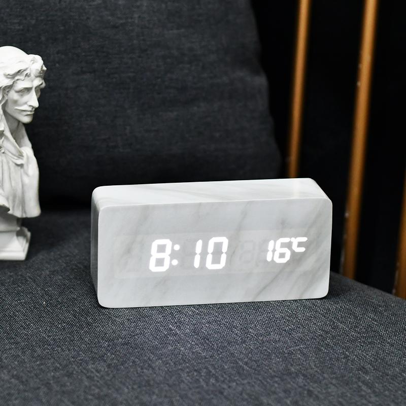 Creative Desktop Clock