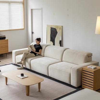 布地張りで快適なモダンソファ