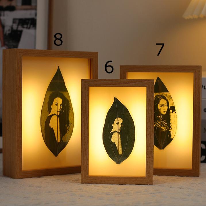 Leaf carving photo frame with lamp