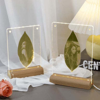 Leaf carved transparent photo frame