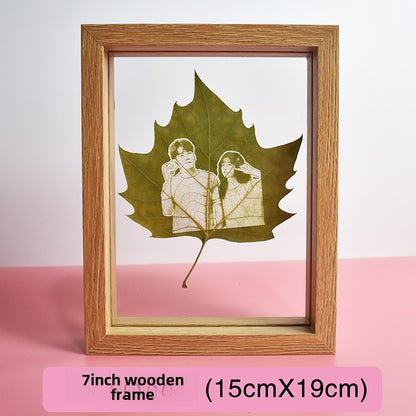 Leaf carving photo customization