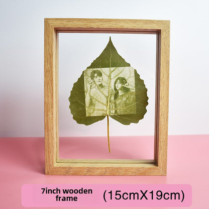 Leaf carving photo customization